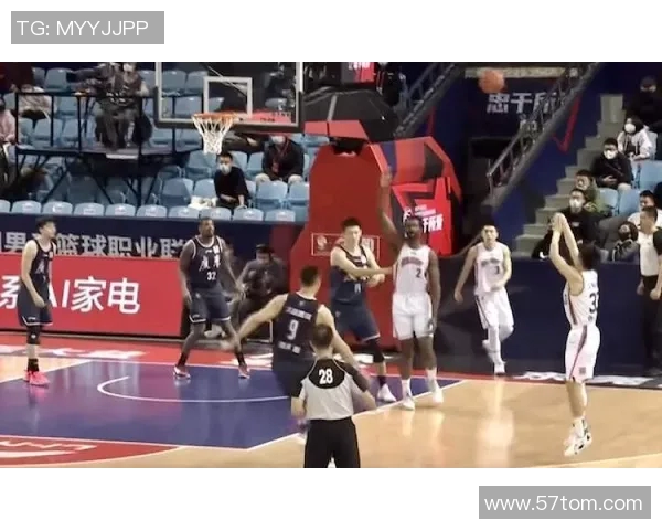 广东宏远主场惜败上海大鲨鱼,哈德森爆发砍下全场最高31分