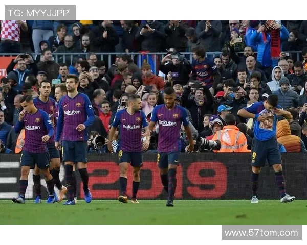 比达尔重返巴萨!西甲传奇中场宣布加盟昔日老东家