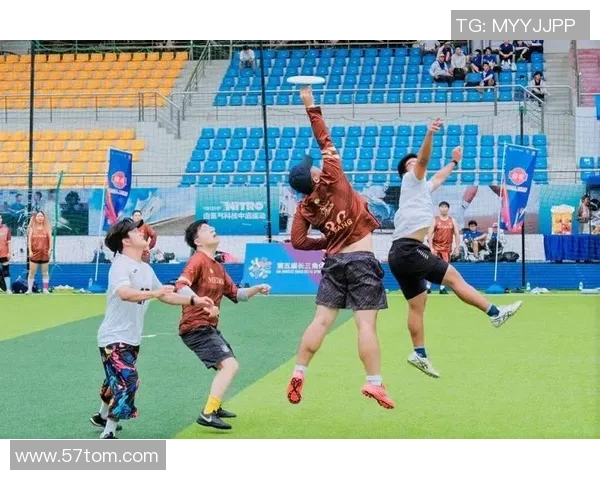 西安飞盘队实力引发热议球迷对其表现褒贬不一